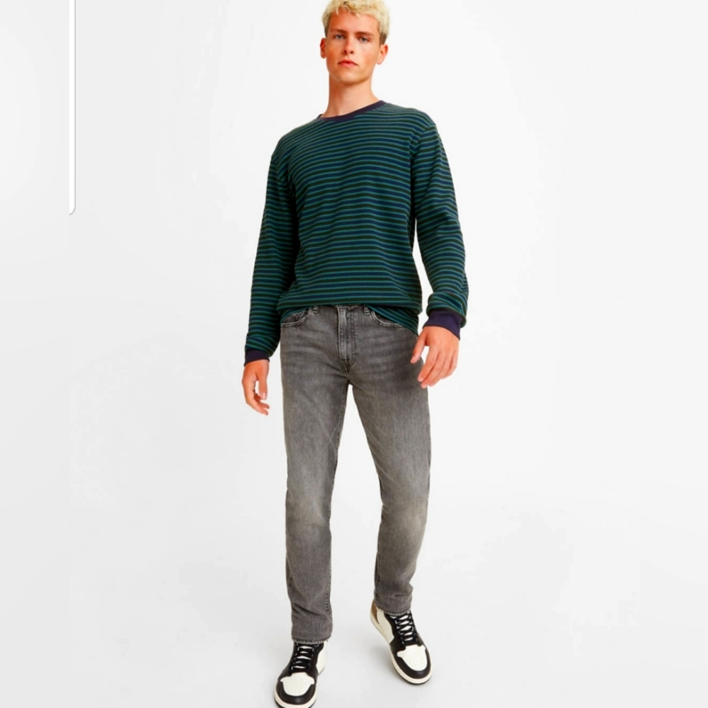 512™ SLIM TAPER LEVI'S® FLEX MEN'S JEANS  Size 30/32 and 34/32